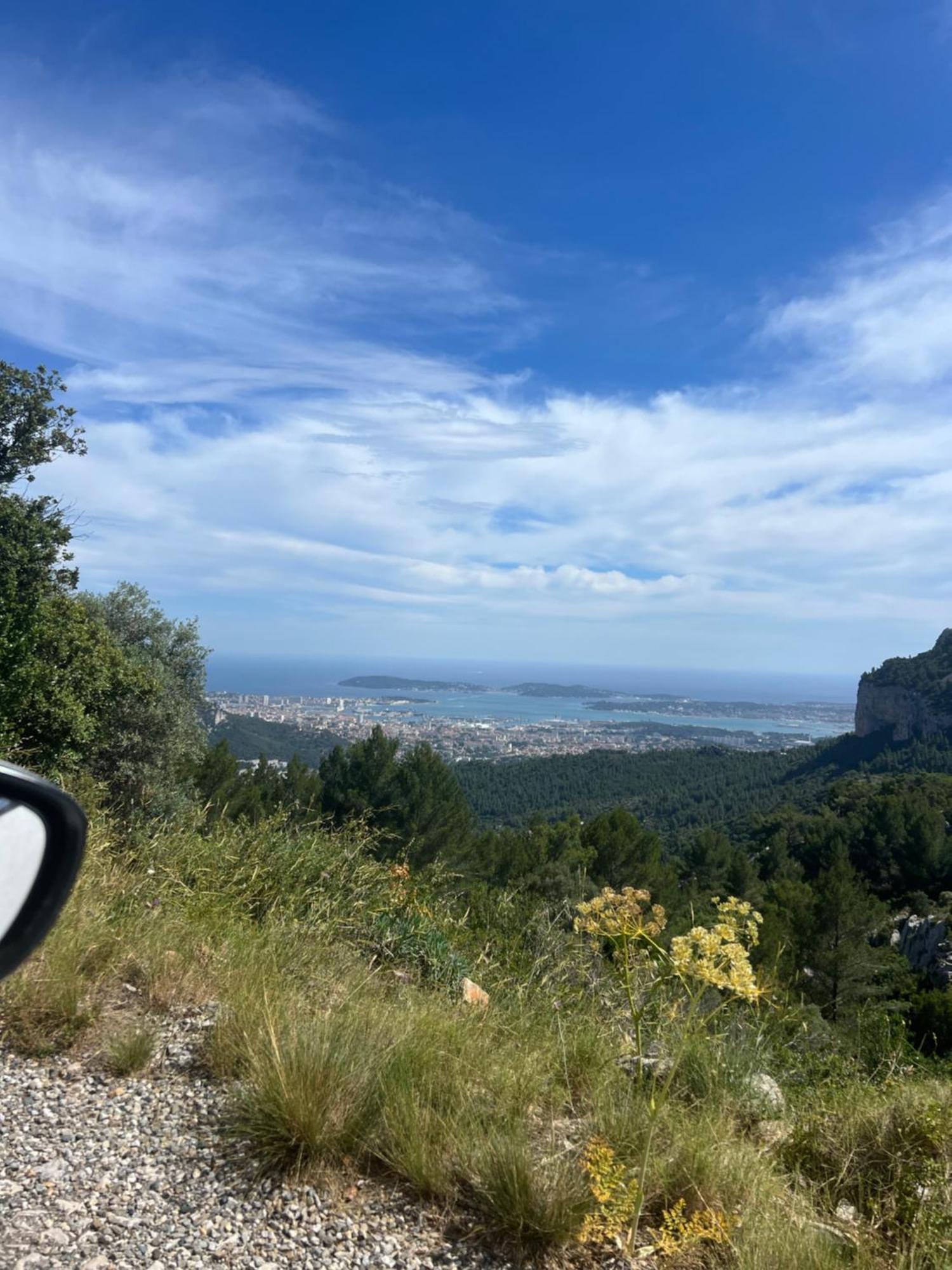 Villa Au Coeur De La Provence Evenos Екстериор снимка
