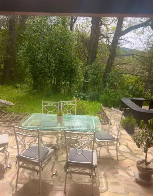 Villa Au Coeur De La Provence Evenos Екстериор снимка