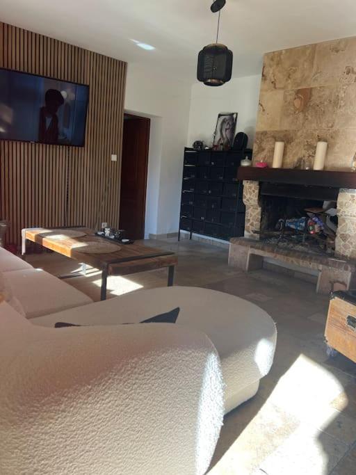 Villa Au Coeur De La Provence Evenos Екстериор снимка