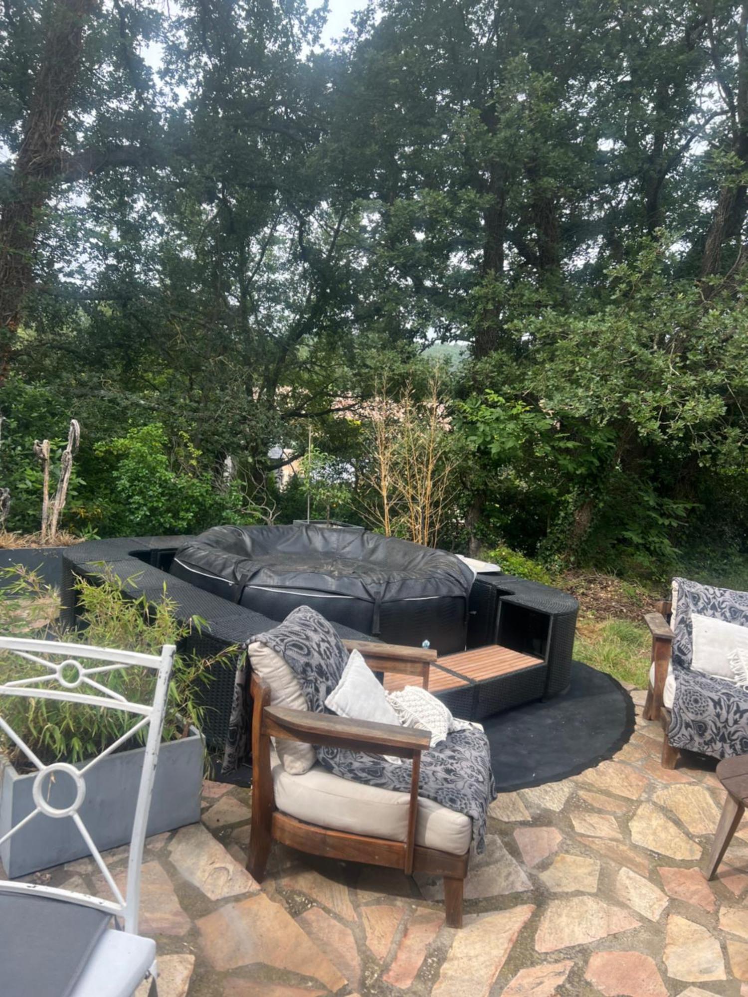 Villa Au Coeur De La Provence Evenos Екстериор снимка